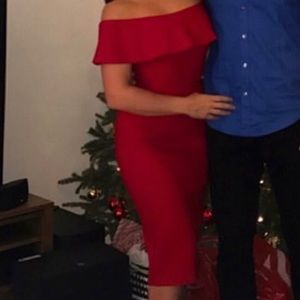 BUNDLE OF WOMEN’S CLOTHING